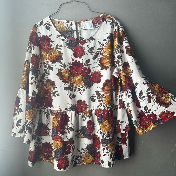 Beautiful blouse size L 12-14 - Picture 1 of 7